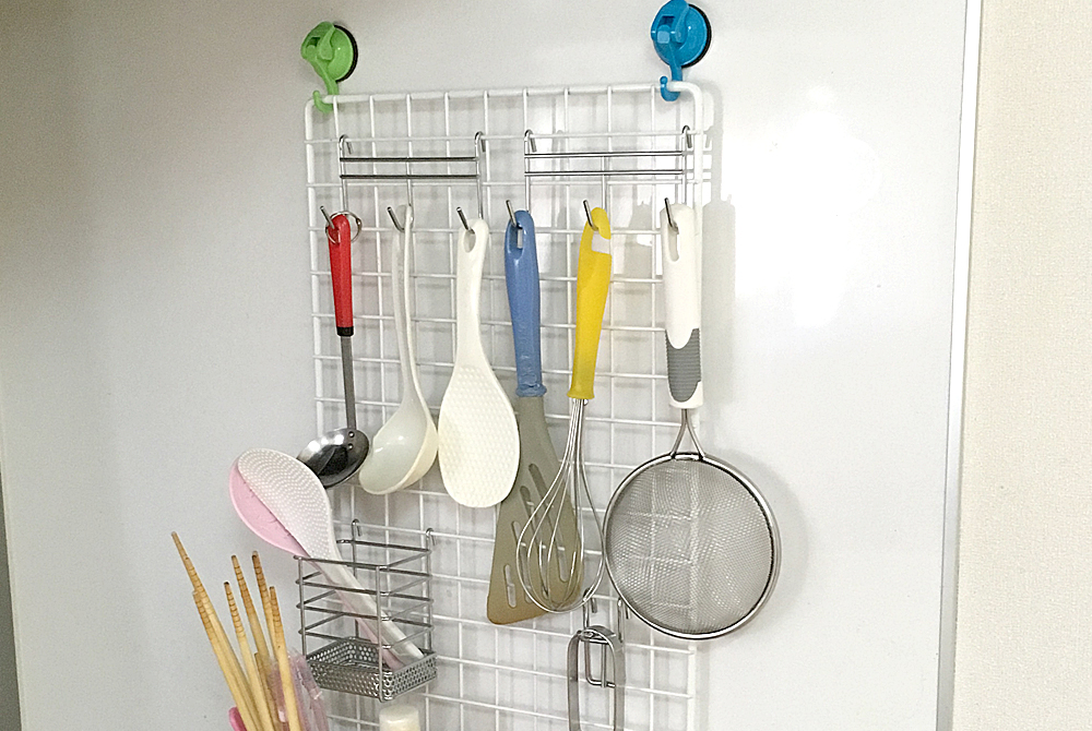 メッシュパネル ワイヤーネット でキッチンの収納も簡単に解決 巣作りプラス メッシュパネル ワイヤーネット でキッチンの収納も簡単に解決 巣作りプラス