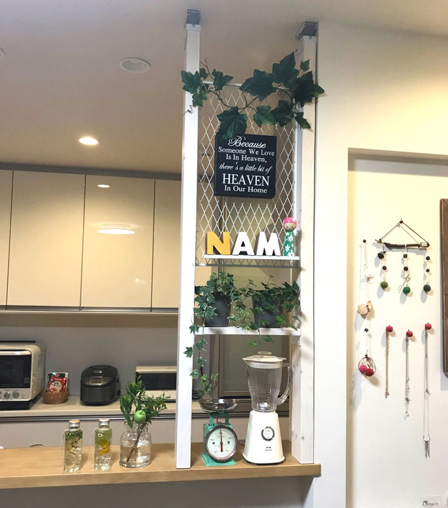 木材で突っ張り