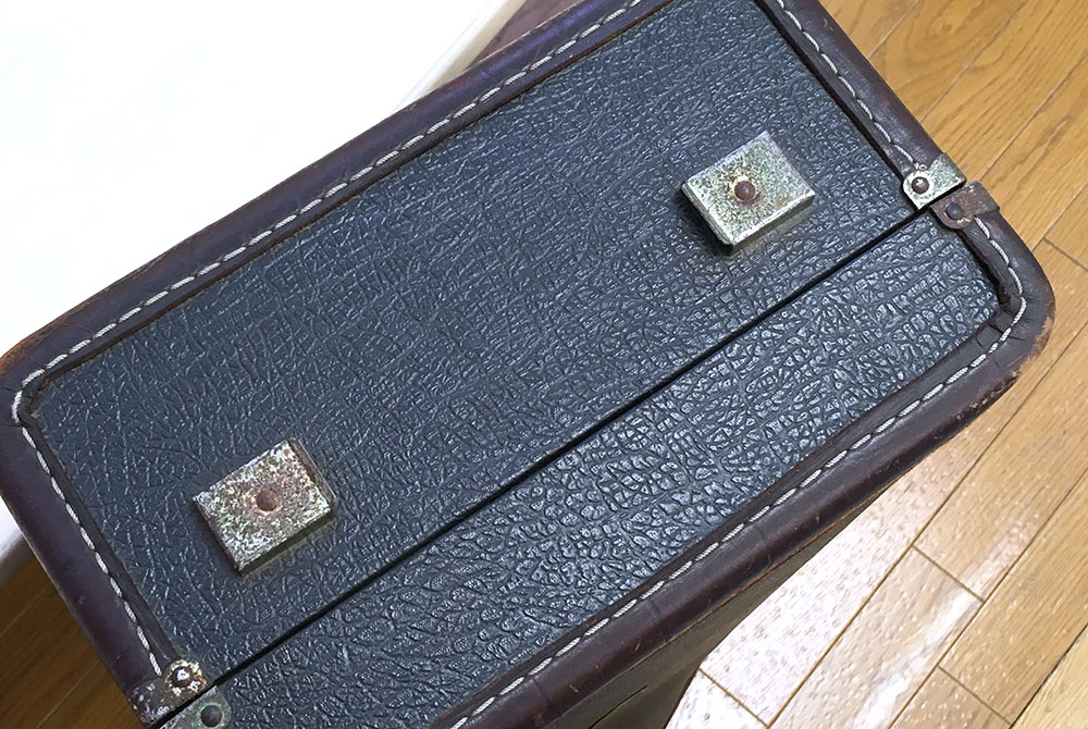 楽器ケースの取っ手は自分で修理できる | 巣作りプラス